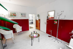 03 03 Bild Wartezimmer G1